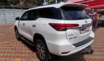 2017 TOYOTA FORTUNER 2.8DG-6 4X2 For Sale full