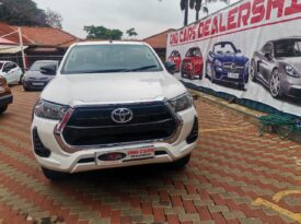 2021 TOYOTA HILUX 2.4 GD-6 For Sale