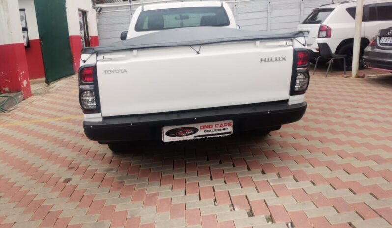 2014 Toyota Hilux vvti 2.0 For Sale full