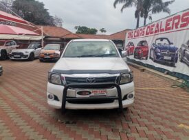 2014 Toyota Hilux vvti 2.0 For Sale