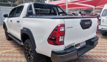 2023 Toyota Hilux 2.8GD-6 Legend 4×4 For Sale full