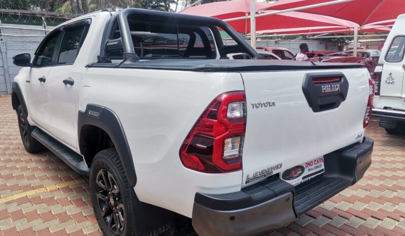 2023 Toyota Hilux 2.8GD-6 Legend 4×4 For Sale full