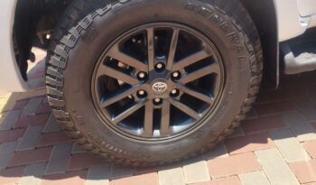 2015 Toyota Hilux 3.0D-4D Legend 45 For Sale full