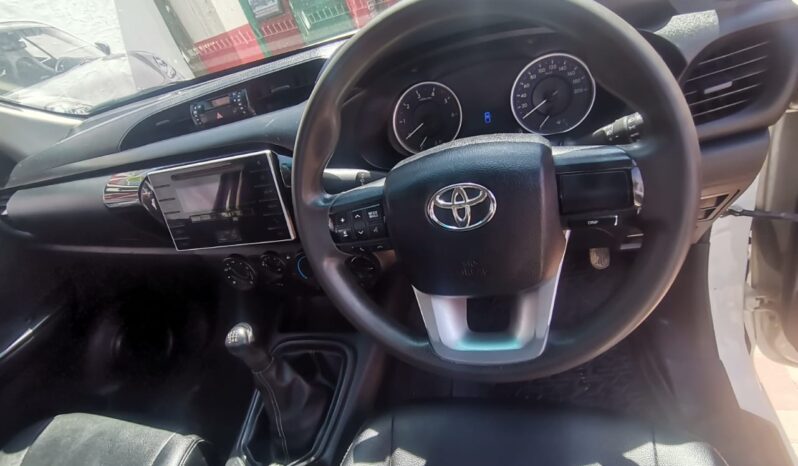 2019 Toyota Hilux 2.4GD-6 SRX 4X4 For Sale full