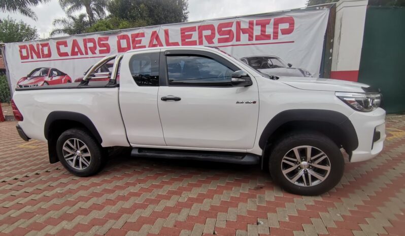 2018 Toyota Hilux Extra Cab 2.8GD-6 For Sale full