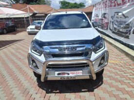 2021 ISUZU KB 300 4X4