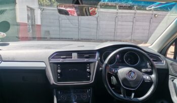 Volkswagen Tiguan full