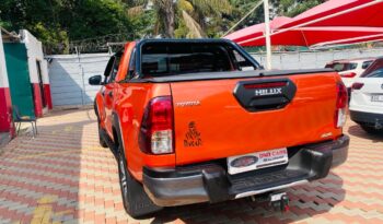 toyota hilux 2.8gd-6 legend full