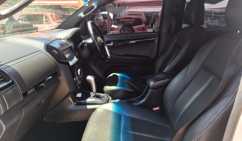 2021 ISUZU KB 300 4X4 For Sale full