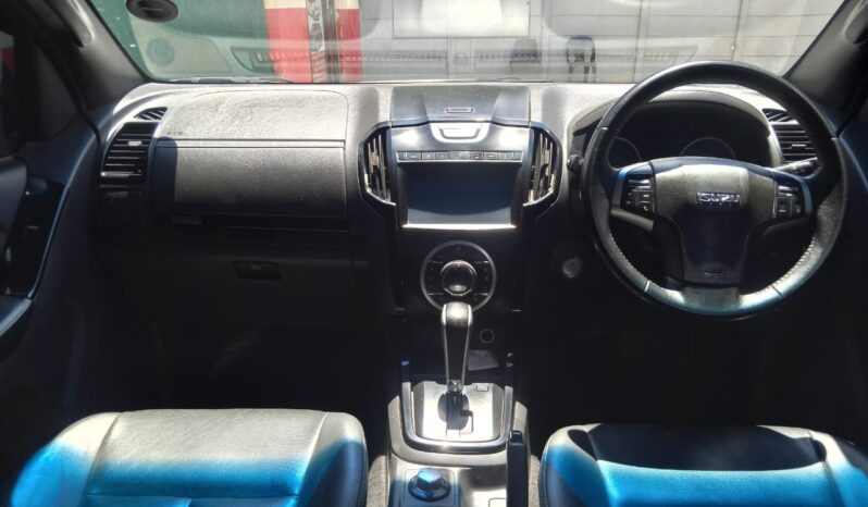 2021 ISUZU KB 300 4X4 For Sale full