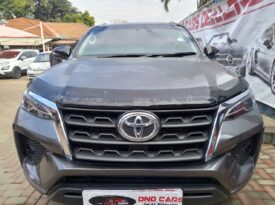 2019 TOYOTA FORTUNER FORTUNER 2.8GD-6 R/B A/T