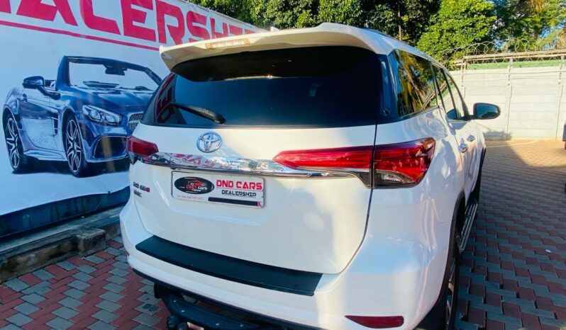 2020-toyota-fortuner-2-4gd-6 full