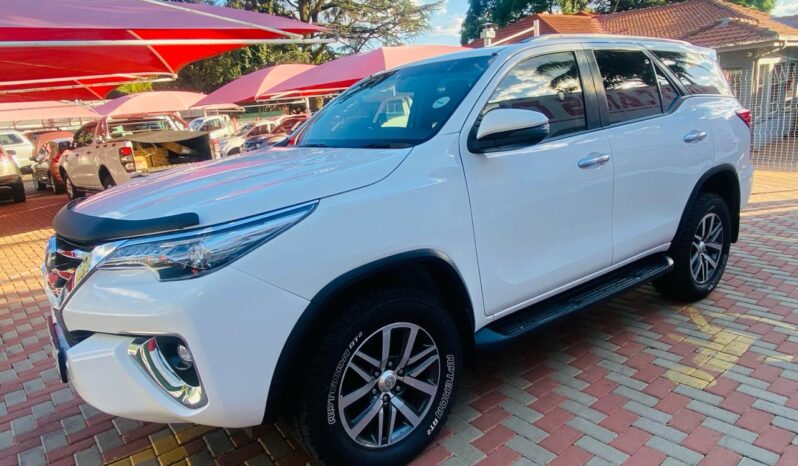 2020-toyota-fortuner-2-4gd-6 full