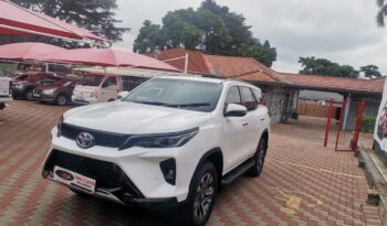 2023 Toyota Fortuner 2.4gd-6 full