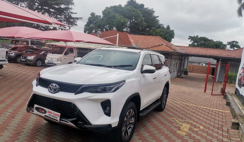 2023 Toyota Fortuner 2.4gd-6 full