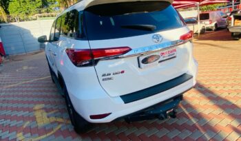 2020-toyota-fortuner-2-4gd-6 full