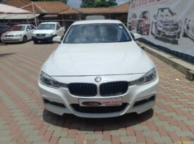 2017 BMW 320i A/T