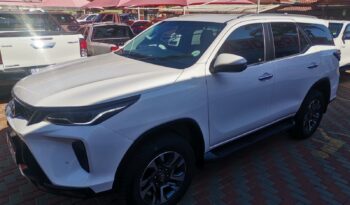 2023 Toyota Fortuner 2.4 GD-6 full